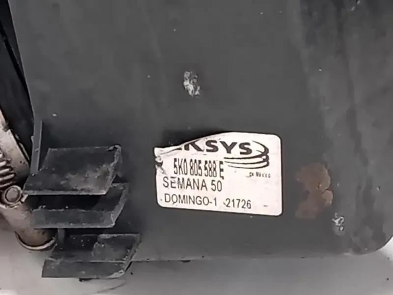 Rivestimento Frontale ANT 5K0805588E Volkswagen GOLF VI 2009