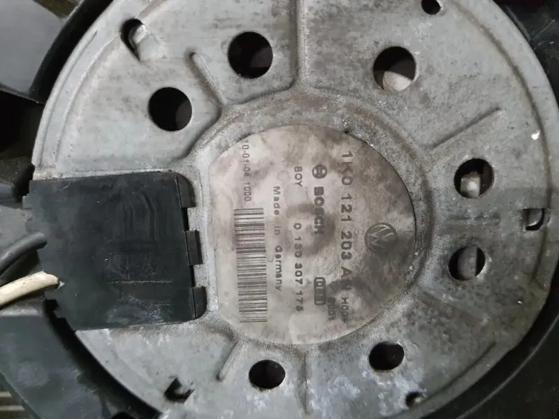 Rivestimento Frontale ANT Volkswagen GOLF VI 2009