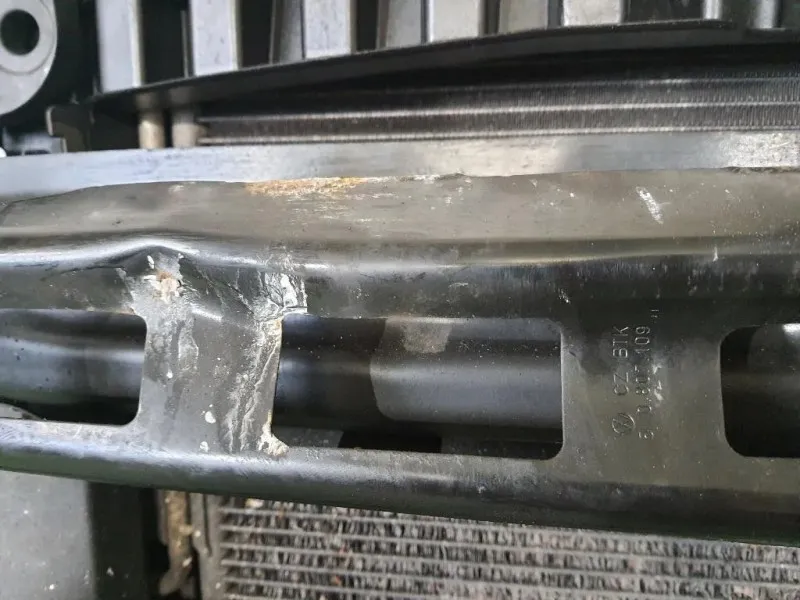 Rivestimento Frontale ANT Volkswagen GOLF VI 2009