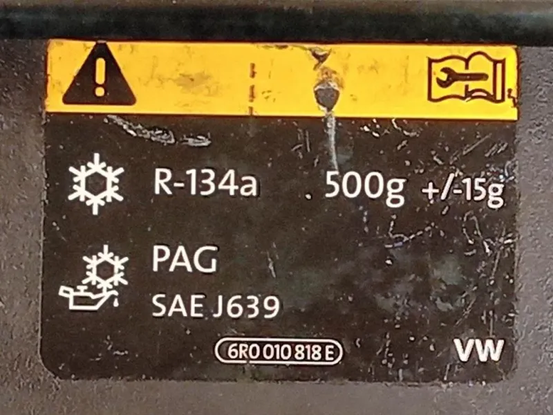 Rivestimento Frontale ANT 6R0 805 915 C Volkswagen POLO V 2006