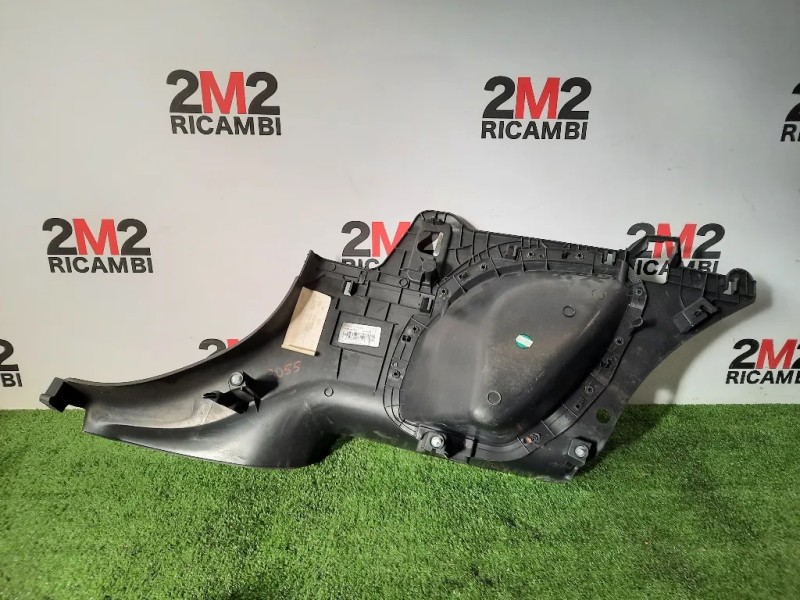 Rivestimento Interno Montante Centrale INF SX  Citroen DS3 2010