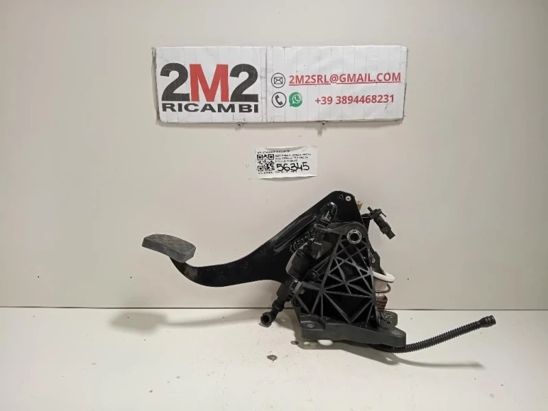 Pedale Frizione A2462900619 Mercedes Classe A W176 2013