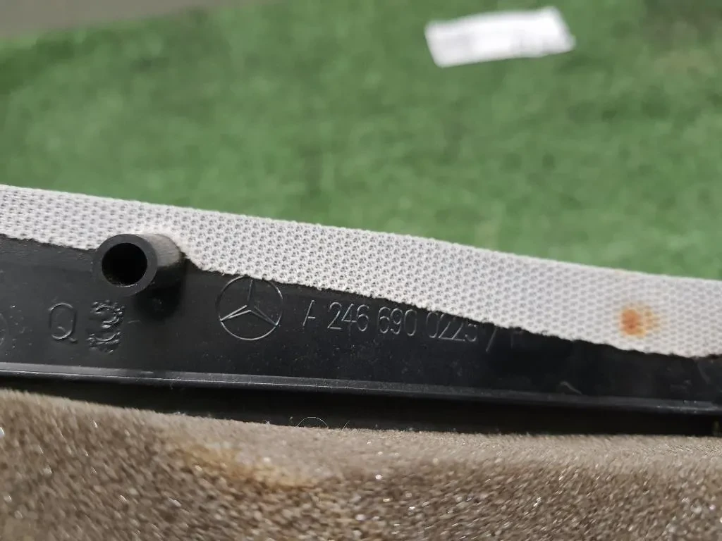 Rivestimento Montante Parabrezza Supint DX A2466900225 Mercedes Classe B W246 2012