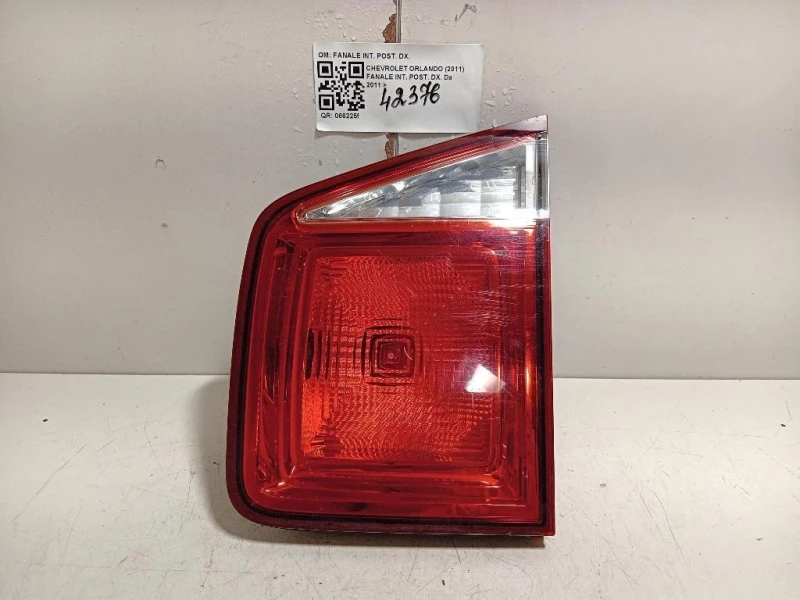 Fanale INT POST DX FANALE INT POST DX Chevrolet Orlando 2011