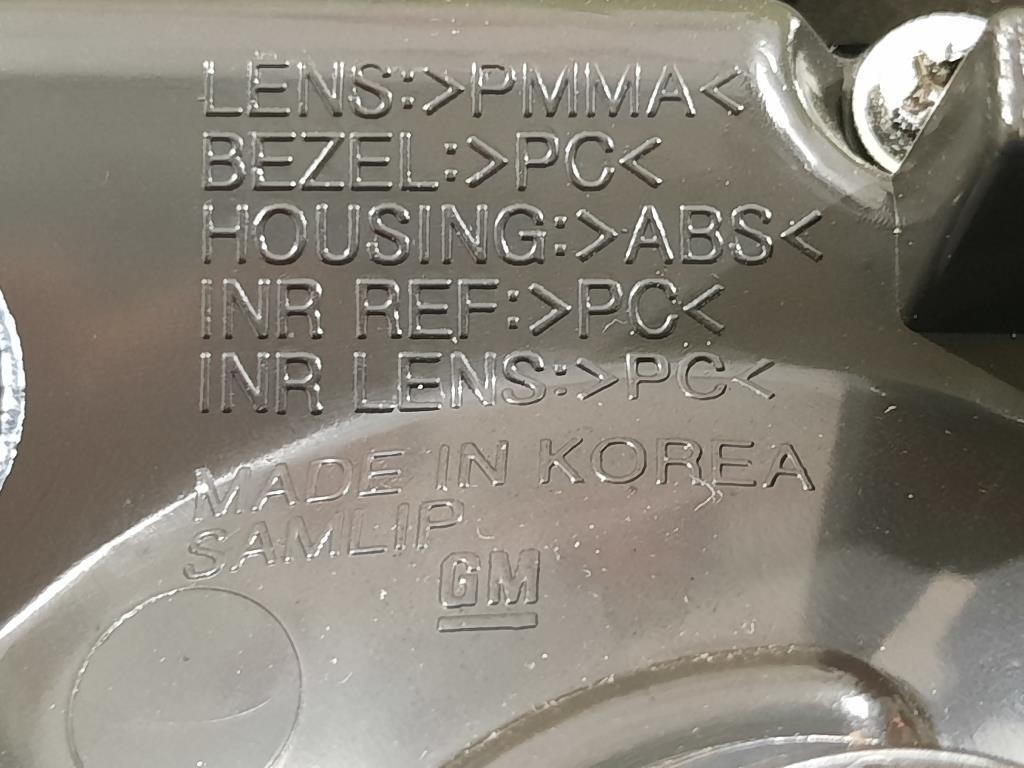 Fanale INT POST DX FANALE INT POST DX Chevrolet Orlando 2011