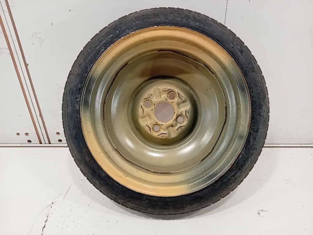 Ruota DI Scorta POST  Toyota Yaris Japan II 2006