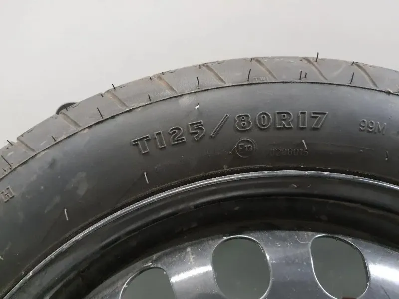 Ruotino DI Scorta POST T12580 R17 8E0601027C Audi A3 8P1 2008