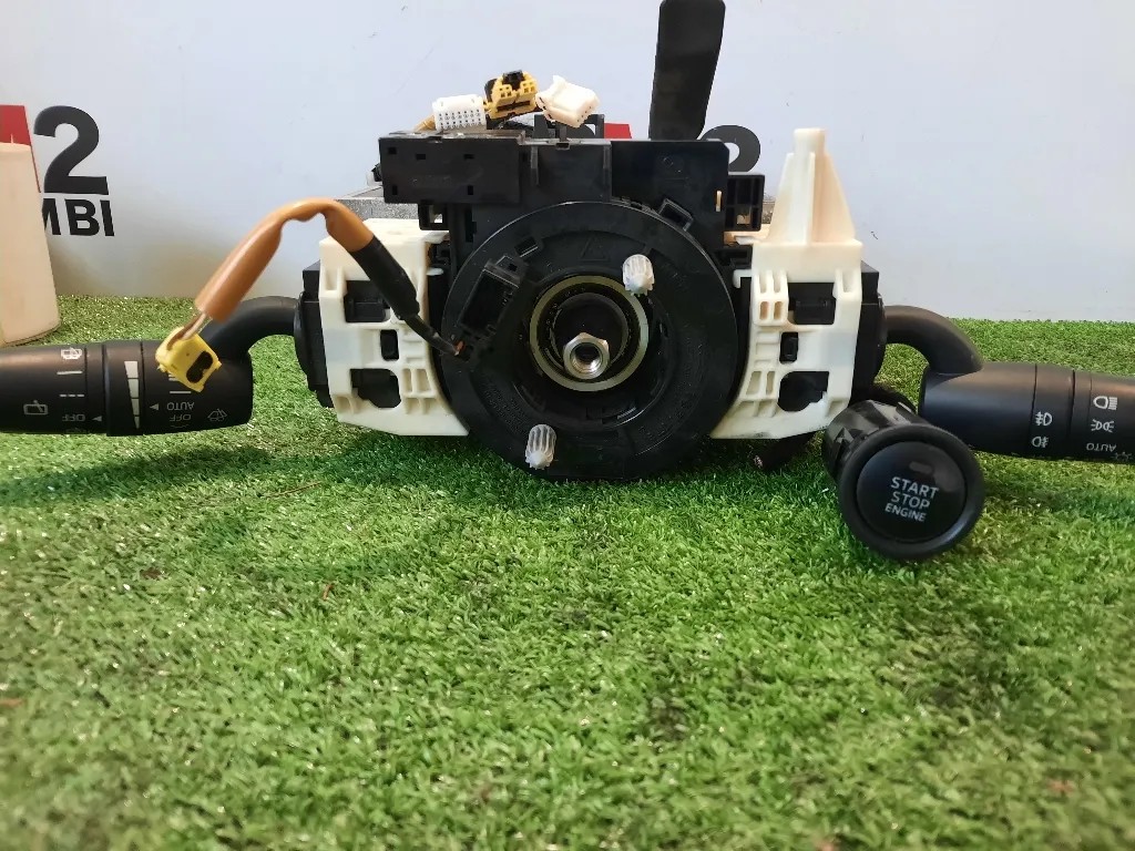 Scatola Commutatori Piantone Sterzo GRY8675S0A Mazda 3 III 2016