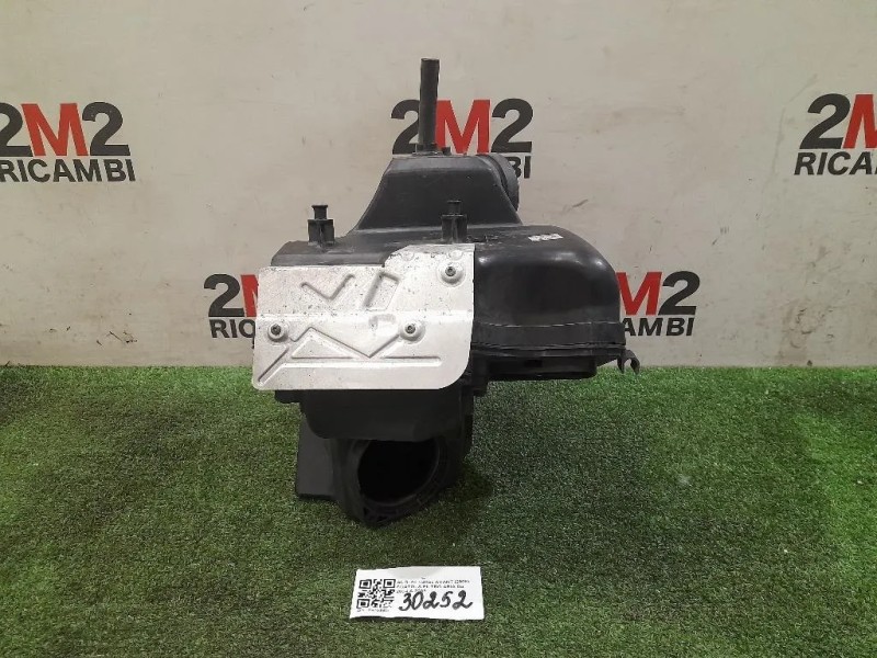 Scatola Filtro ARIA  Audi A4 8K5 Avant 2008