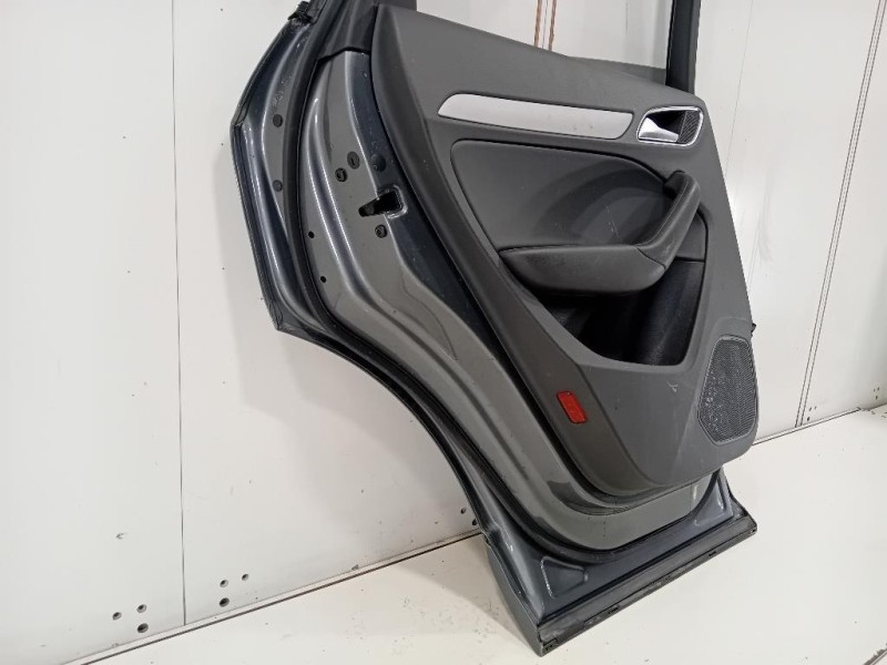 Porta POST SX 8U0833051 Audi Q3 8UB 2012