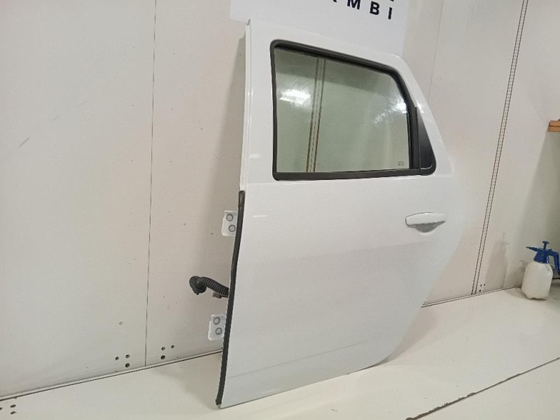 Porta POST SX 821012768R Dacia Duster I 2014