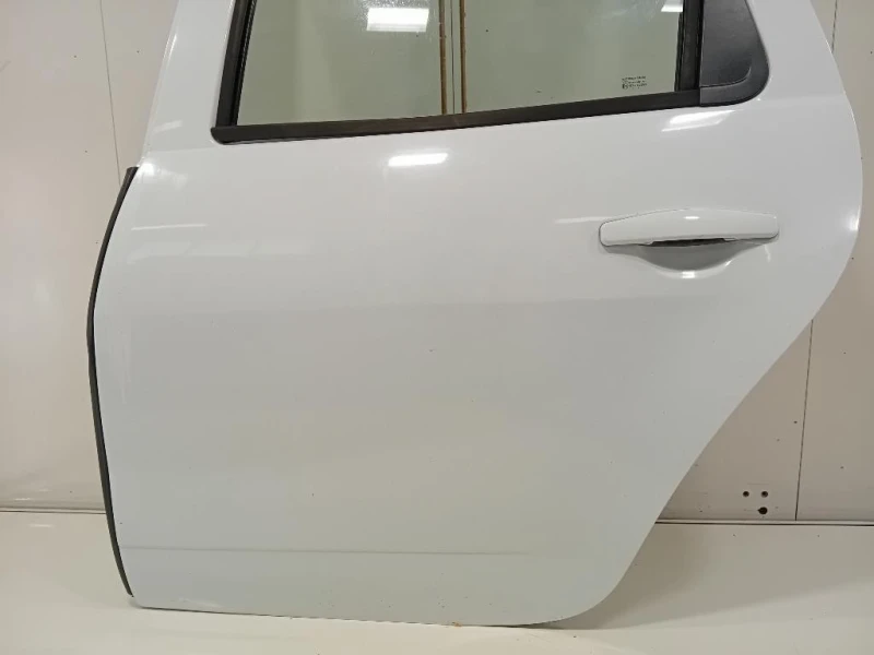 Porta POST SX 821012768R Dacia Duster I 2014