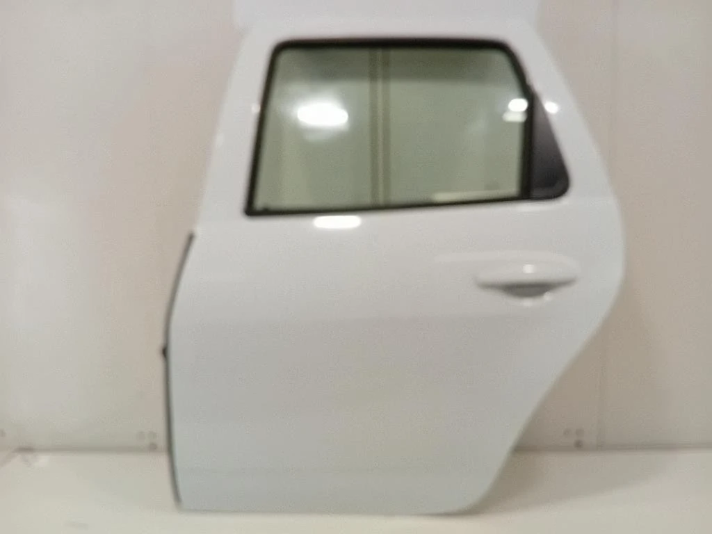 Porta POST SX 821012768R Dacia Duster I 2014