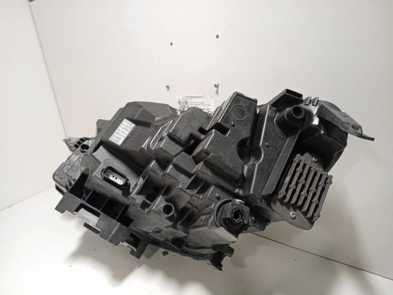 Proiettore ANT DX LV4B-13E014-FC Ford KUGA III 2020
