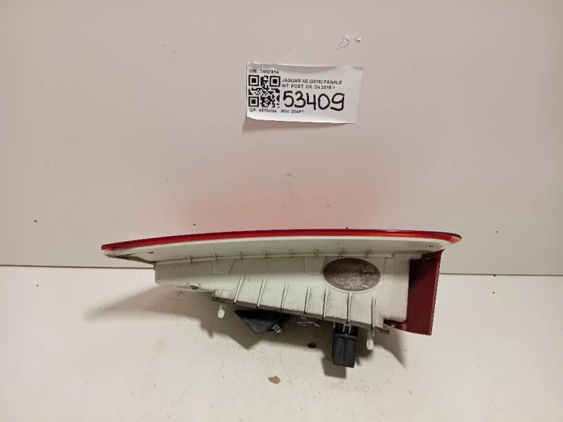 Fanale INT POST DX T4N7914 Jaguar XE 2015