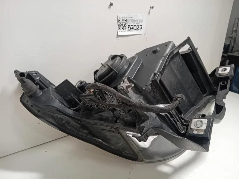 Proiettore ANT SX 15872100 Bmw Serie 5 E60 Berlina 2004