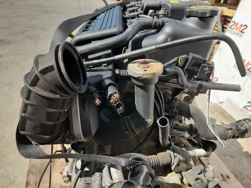Motore Completo W10B16A 90 CV 66 KW Mini MINI ONE R52 Cabrio 2001