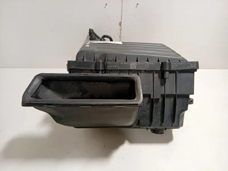 Scatola Filtro ARIA 5Q0 129 601 Volkswagen GOLF VII 2013