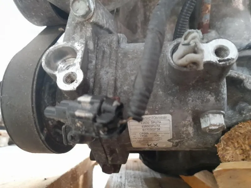 Motore Completo HR16DE 117 CV 86 KW Nissan JUKE I 2010