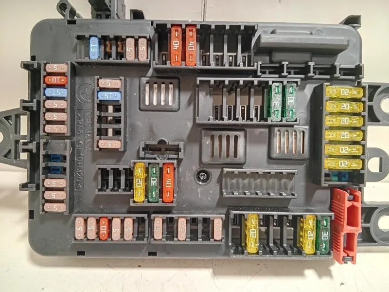 Scatola Fusibili 106887 10 Bmw Serie 1 F20 Berlina 2012