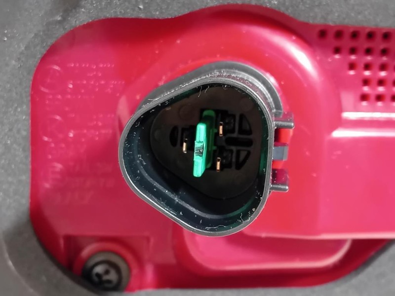 Fanale INT POST DX 92406-D91 Kia Sportage III 2010