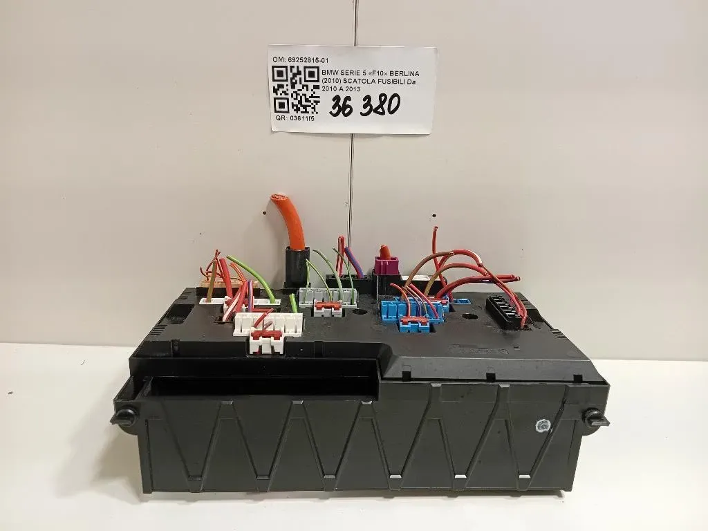 Scatola Fusibili 69252815-01 Bmw Serie 5 F10 Berlina 2010