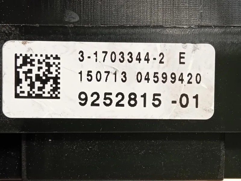 Scatola Fusibili 69252815-01 Bmw Serie 5 F10 Berlina 2010