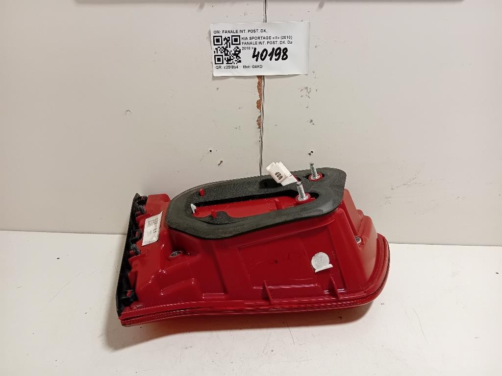 Fanale INT POST DX FANALE INT POST DX Kia Sportage III 2010