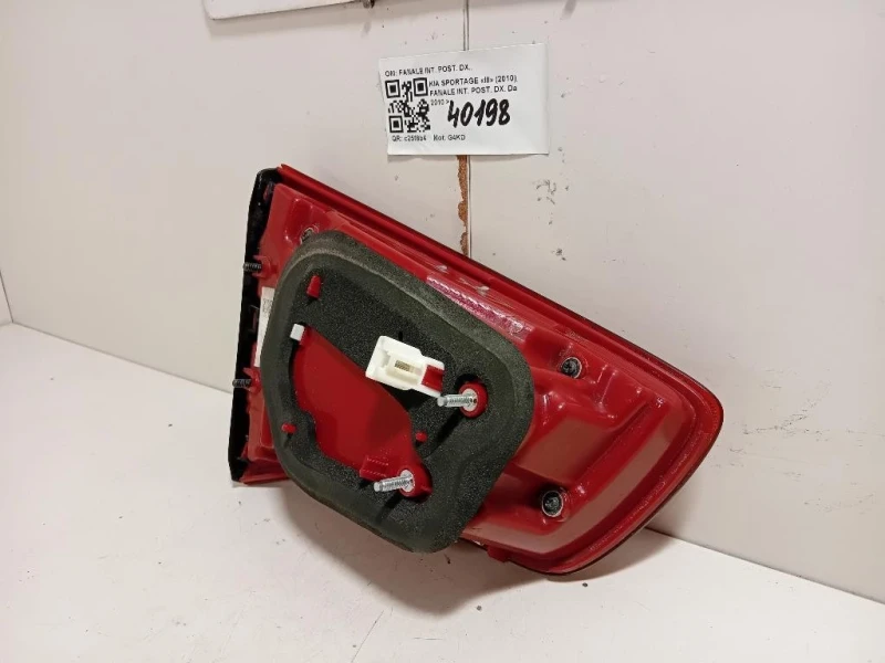 Fanale INT POST DX FANALE INT POST DX Kia Sportage III 2010