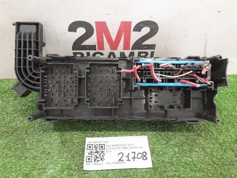 Scatola Fusibili 68143318AA Fiat Freemont 2011