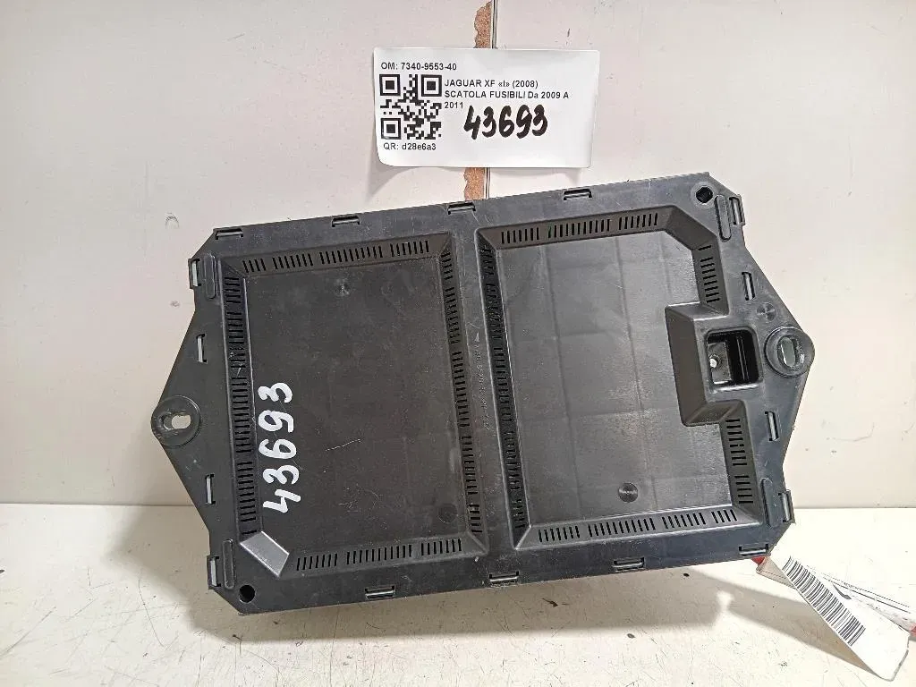 Scatola Fusibili 7340-9553-40 Jaguar XF I 2008