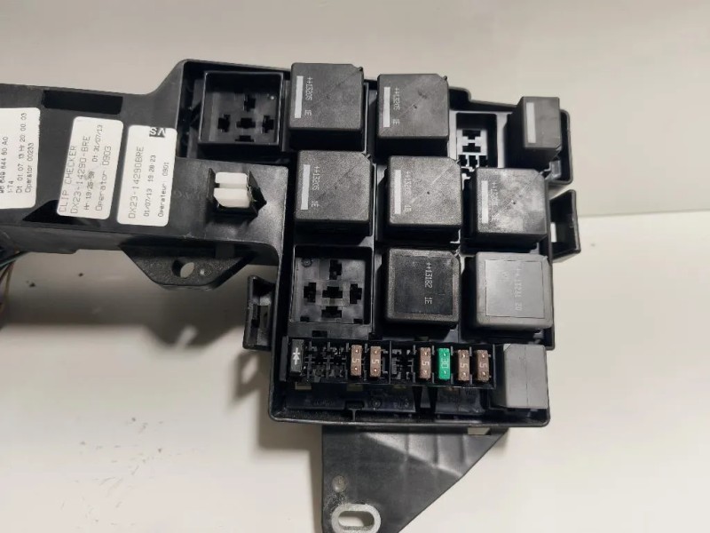 Scatola Fusibili DX23-14290BRE Jaguar XF I 2011