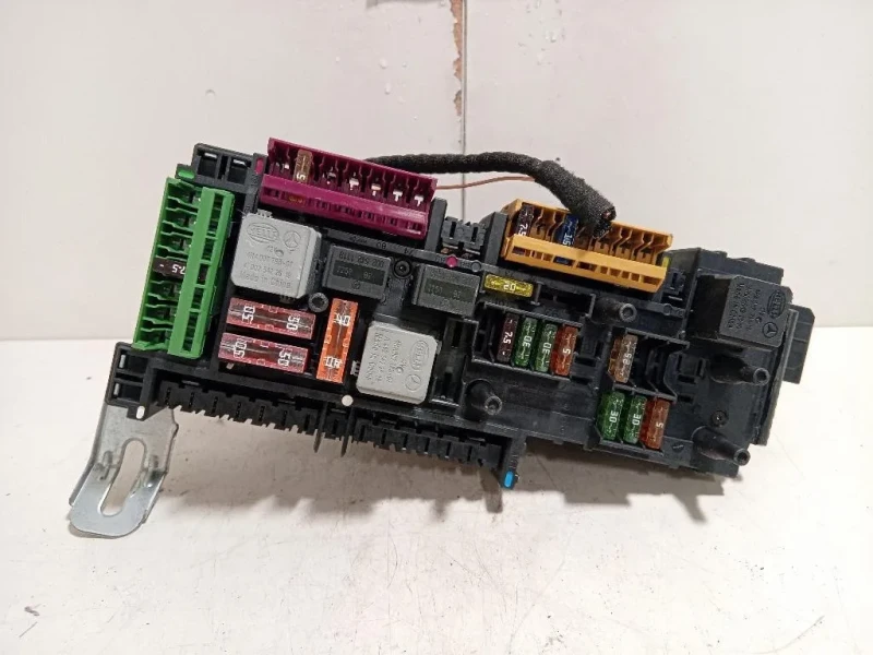 Scatola Fusibili 5DK011022-12 Mercedes Classe C W204 2011