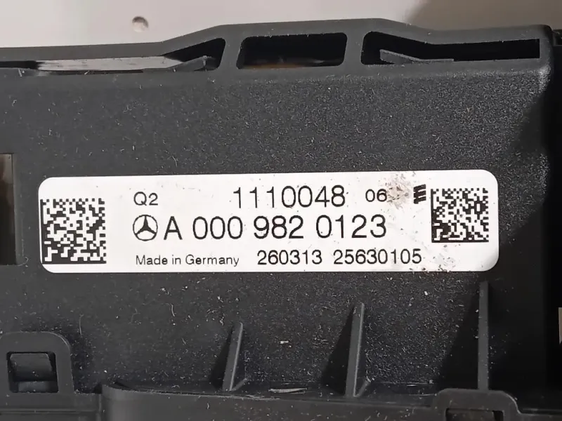 Scatola Fusibili A0009820123 SCATOLA SICUREZZA Mercedes Classe ML W166 2012