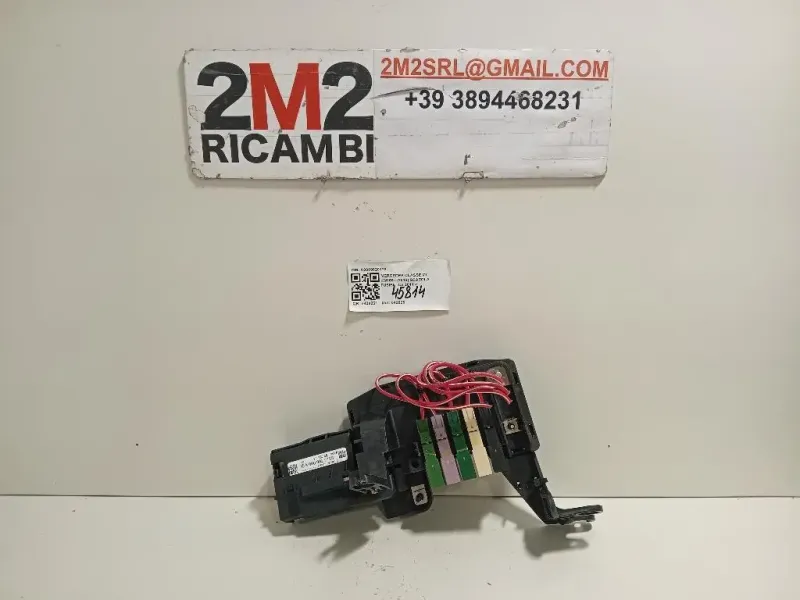 Scatola Fusibili A0009820123 SCATOLA SICUREZZA Mercedes Classe ML W166 2012