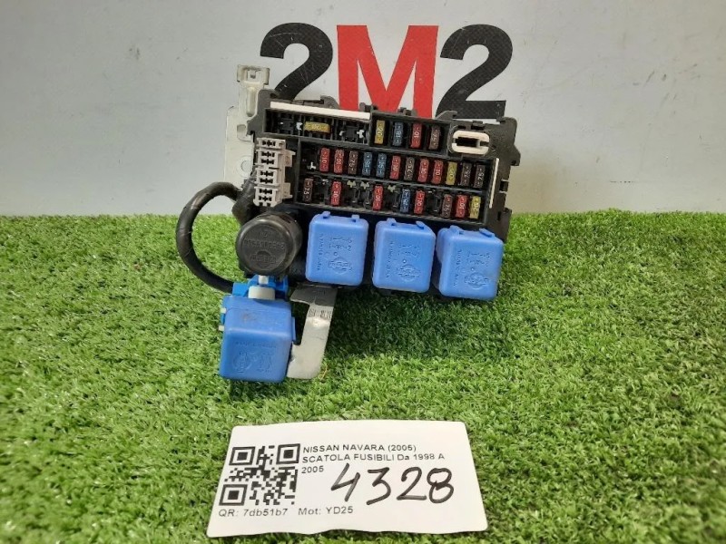 Scatola Fusibili  Nissan Navara 2005