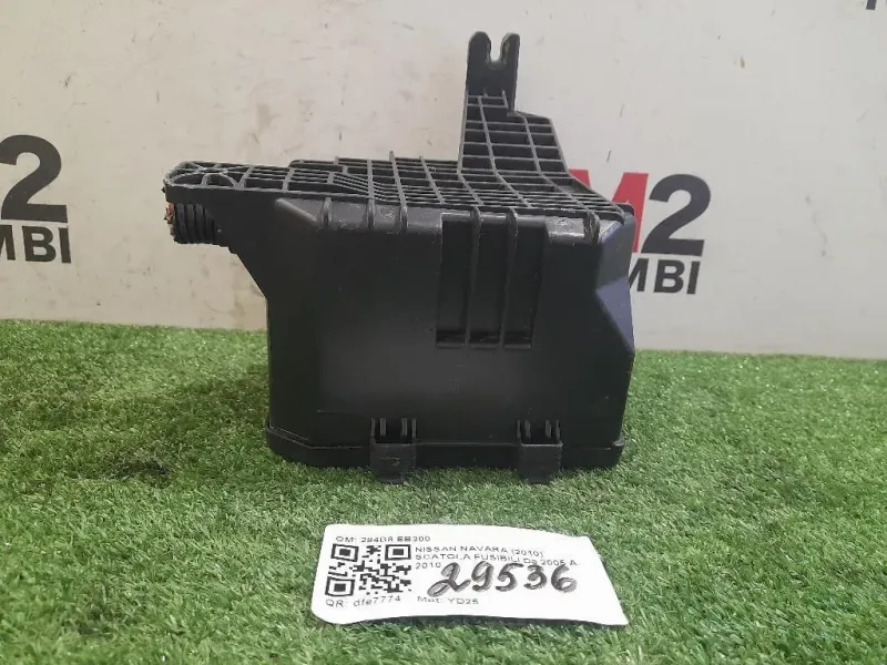 Scatola Fusibili 284B8 EB300 Nissan Navara 2010
