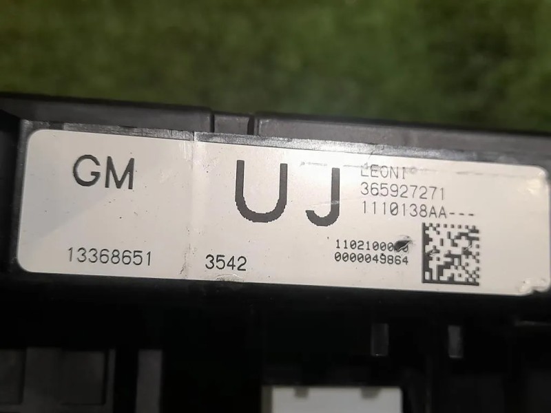 Scatola Fusibili 365927271 Opel Astra J 2010