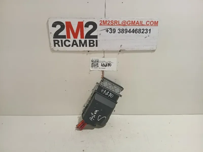 Scatola Fusibili 13222786 Opel Astra J 2012