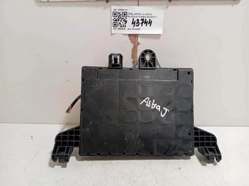 Scatola Fusibili 365927271 Opel Astra J 2012