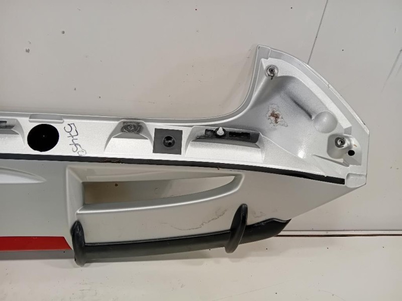 Spoiler Frangivento POST 8A6J-44210-AE Ford Fiesta VI 2012