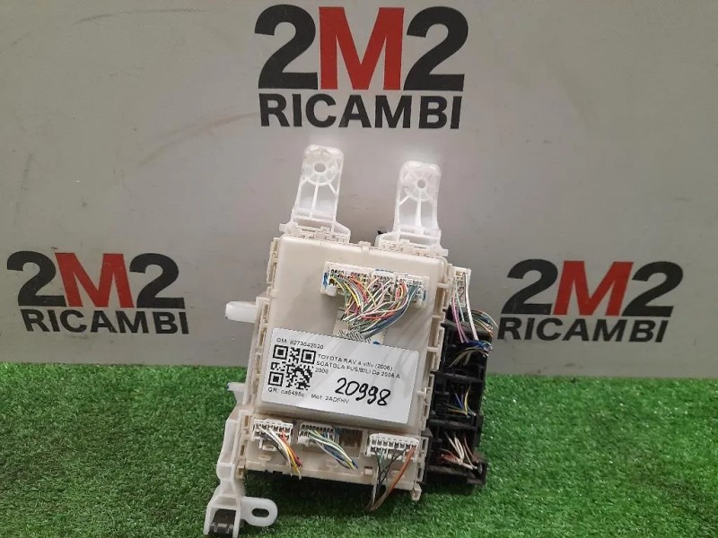 Scatola Fusibili 8273042020 Toyota RAV 4 III 2006