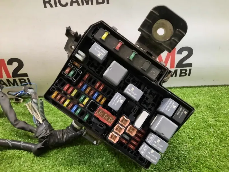 Scatola Fusibili 821150DQ20C Toyota Yaris IV 2014