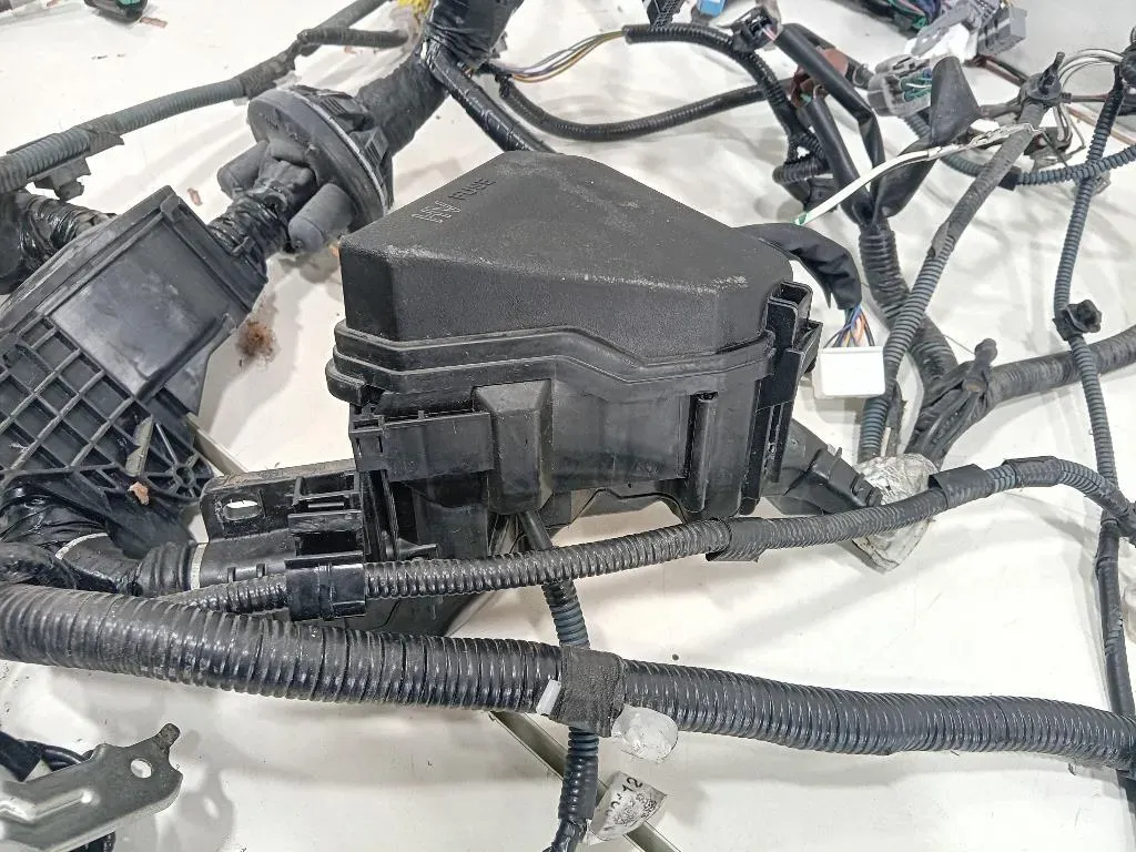 Scatola Fusibili 821150DQ20SCATOLA FUSIBILI+CABLAGIGIO Toyota Yaris IV 2017