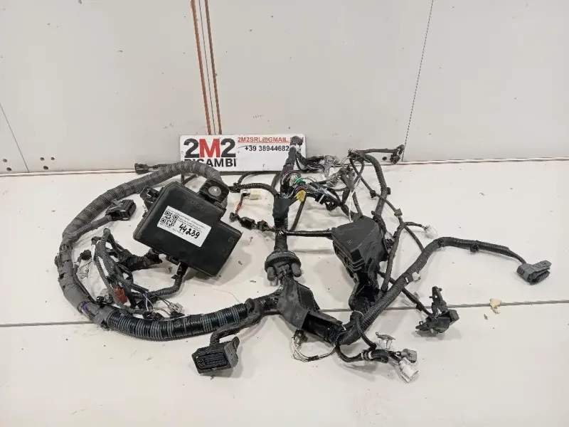 Scatola Fusibili 821150DQ20SCATOLA FUSIBILI+CABLAGIGIO Toyota Yaris IV 2017