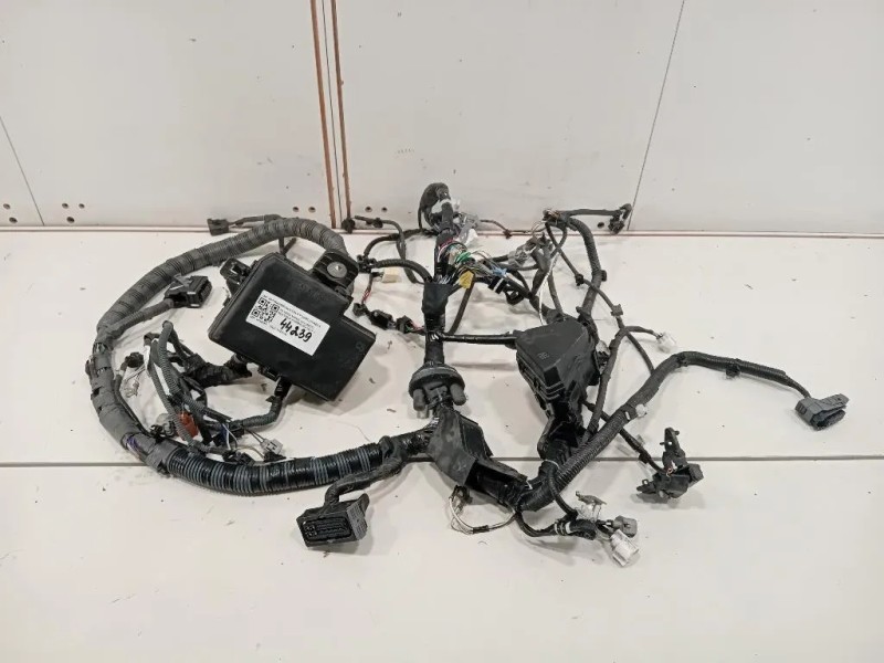 Scatola Fusibili 821150DQ20SCATOLA FUSIBILI+CABLAGIGIO Toyota Yaris IV 2017