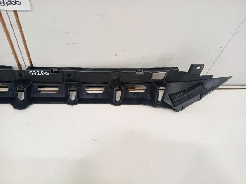 Supporto Spoiler Paraurti ANT GX73-17640-AB Jaguar XE 2015