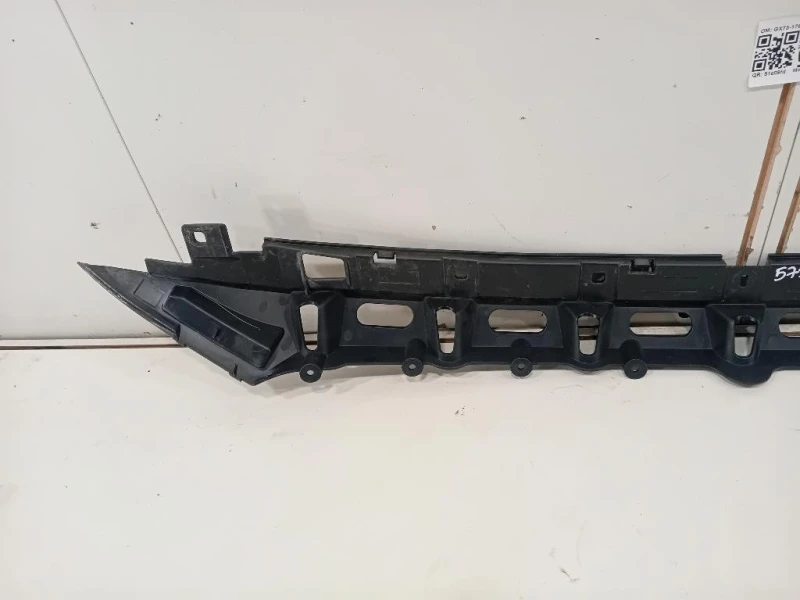Supporto Spoiler Paraurti ANT GX73-17640-AB Jaguar XE 2015