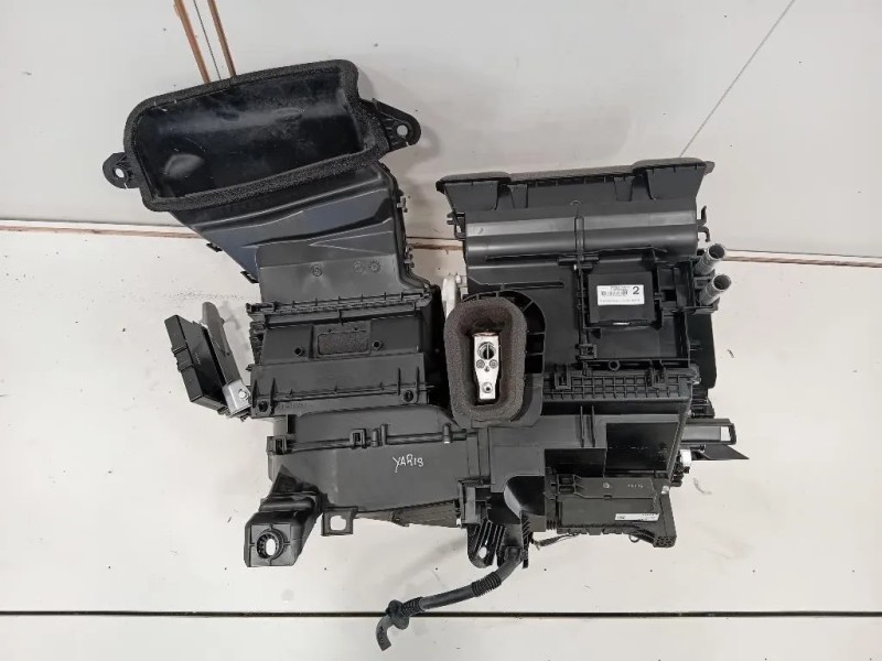 Scatola Riscaldamento 87050-0D301 Toyota Yaris IV 2017