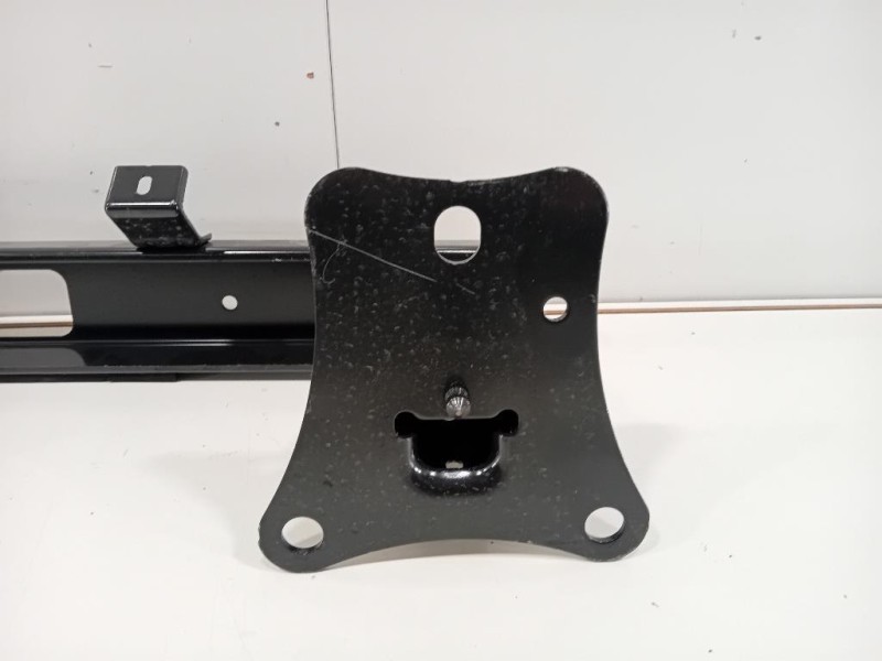 Traversa Paraurti POST SU001C1039 Toyota Proace CITY 2019